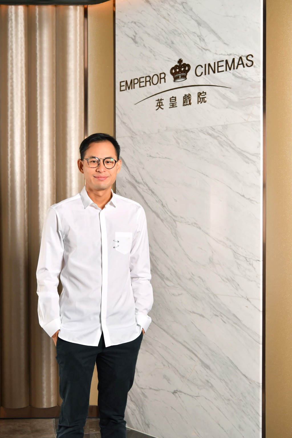 杨政龙希望凭借电影《悬崖之上》,让年轻人知道现在的幸福得来不易。