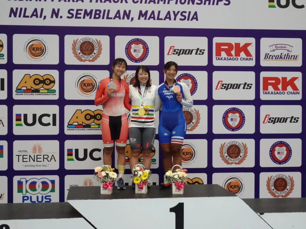 李思颖在女子全能赛夺银。 香港单车总会图片