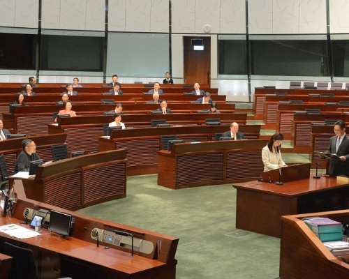 缺席奏唱國歌會否被取消議員資格,聶德權指視乎每一宗個案情況。資料圖片