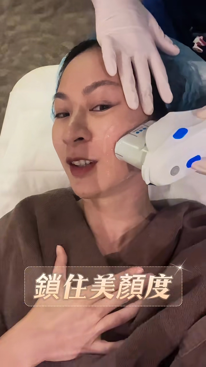 李焯寧抽時間美容。 李焯寧抽時間美容。