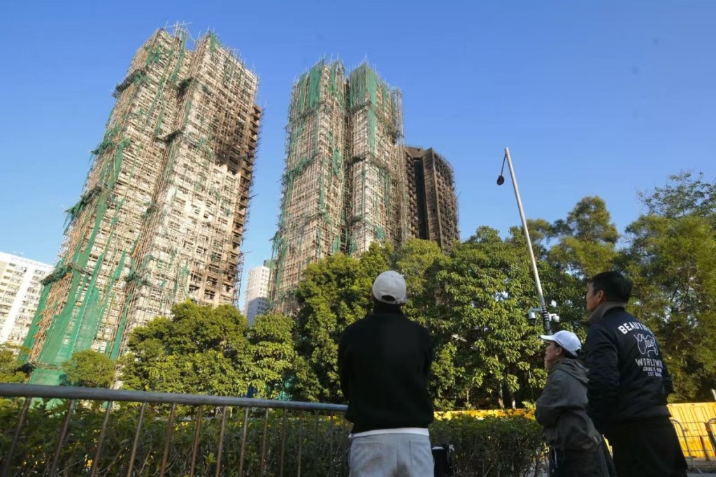 大埔宏福苑大火後，促使政府修訂《建築物管理條例》。資料圖片