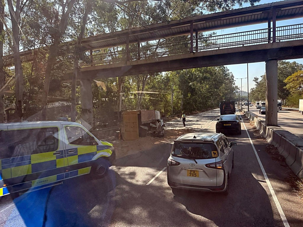 受事件影響，現場交通受阻。網圖