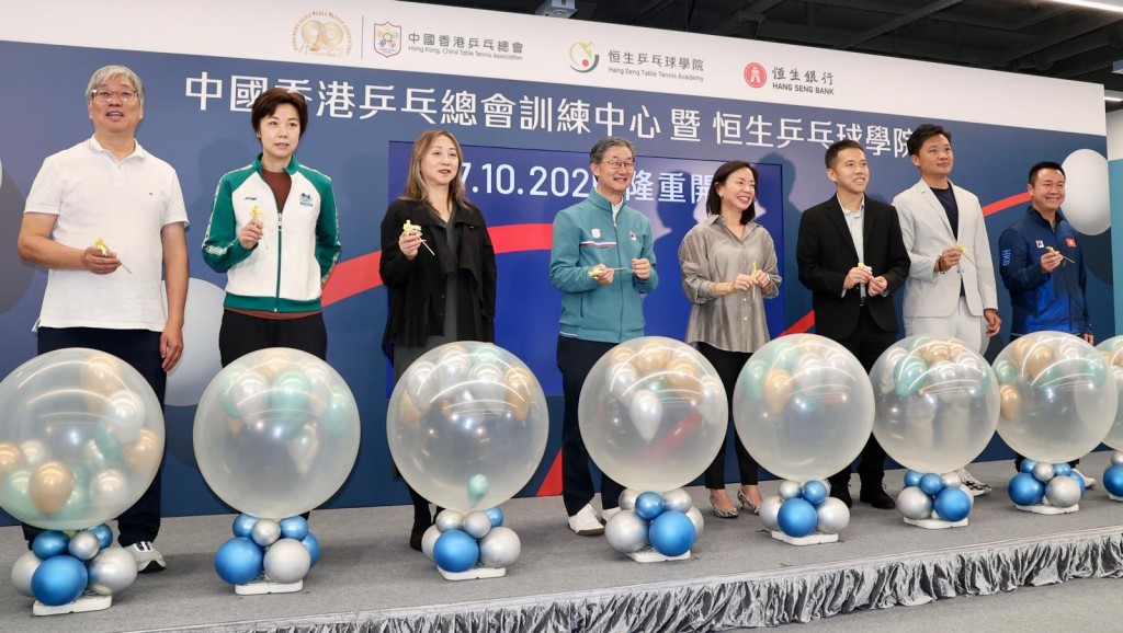 徐嘉华摄