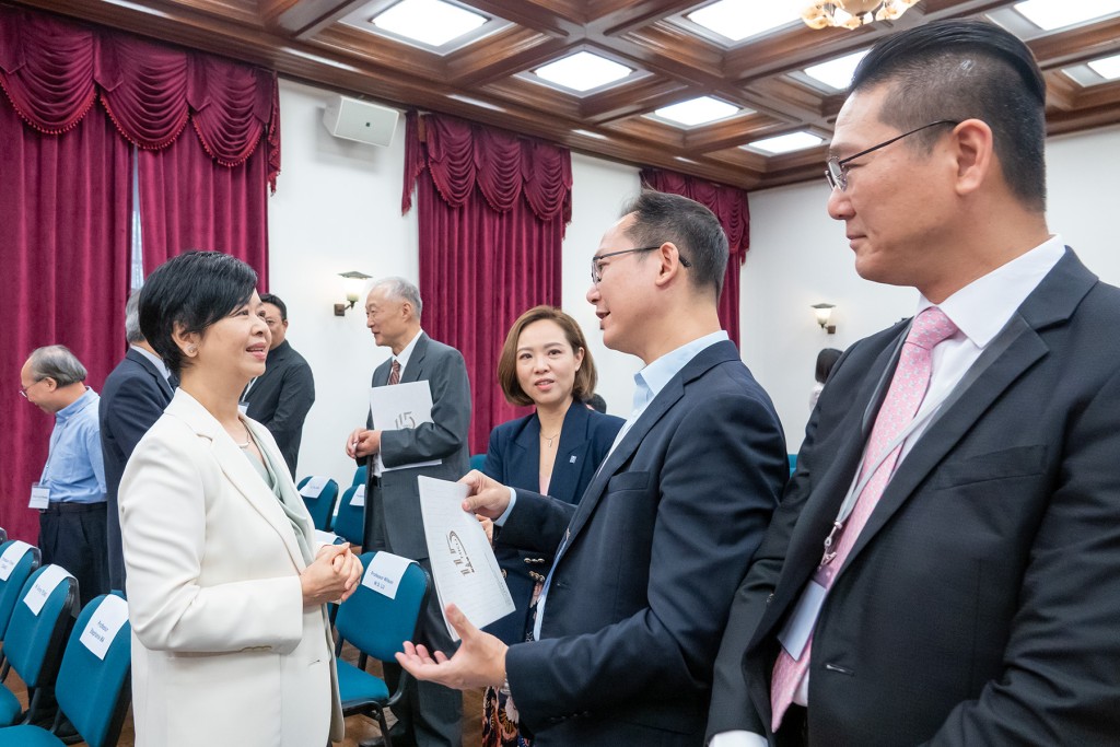 何永賢續指，房委會早前已與港大iLab創新實驗室及房地產及建設系合作，開展多項具實用價值研究。何永賢 Facebook 圖片