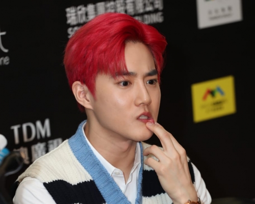 Suho在示範演奸角乎？