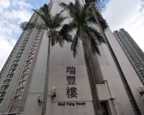 天水圍天瑞邨瑞豐樓一名男子墮樓死亡。 資料圖片