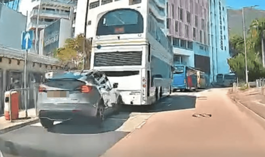 fb「車cam L（香港群組）」