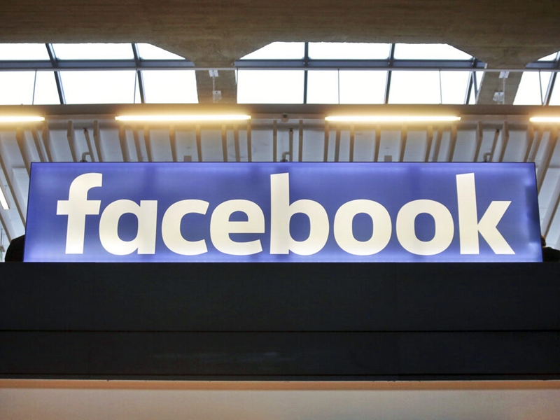 Facebook有多達5.33億個用戶的個人資料，被上載至一個黑客網站供免費瀏覽，包括293萬個香港帳戶。AP圖片