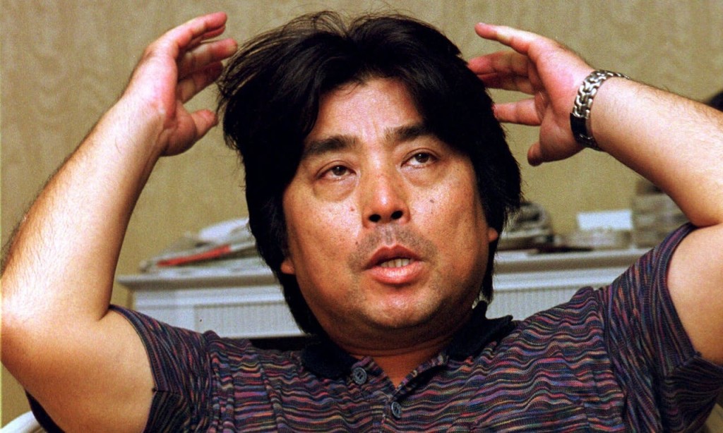 村上龍以《接近無限透明的藍》成名。美聯社 村上龍以《接近無限透明的藍》成名。美聯社