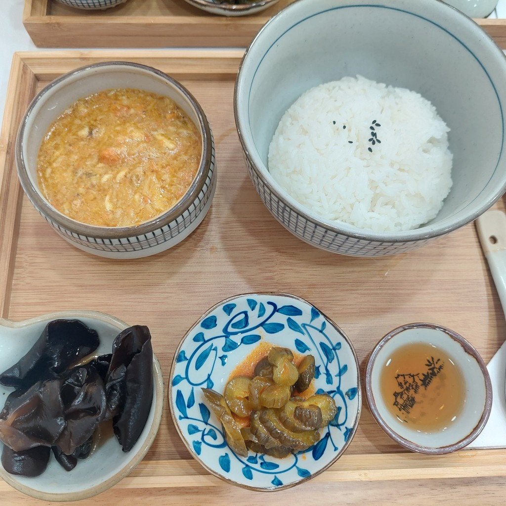 事主到達後點了蟹粉二人套餐（圖片來源：Facebook@深圳大陸吃喝玩樂交流）