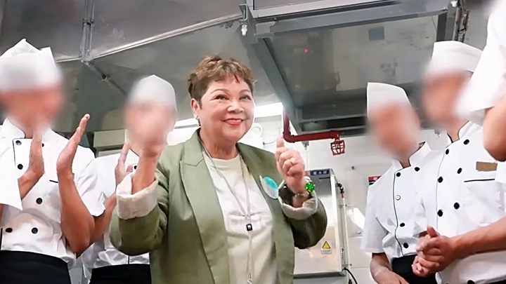 肥媽化身成為「友晴TEEN使」親自下廚。fb：香港懲教署