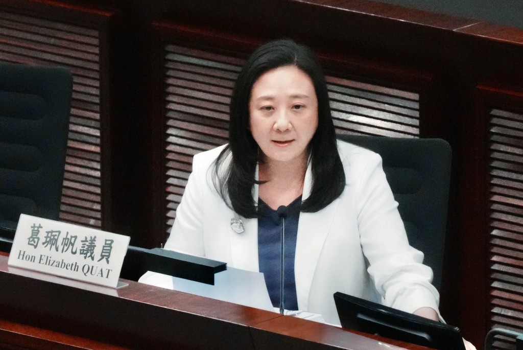民建聯副主席葛珮帆指出政府政策應因時制宜、靈活變通,在引入外勞與保障本地勞工之間做好動態平衡。資料圖片 民建聯副主席葛珮帆指出政府政策應因時制宜、靈活變通,在引入外勞與保障本地勞工之間做好動態平衡。資料圖片