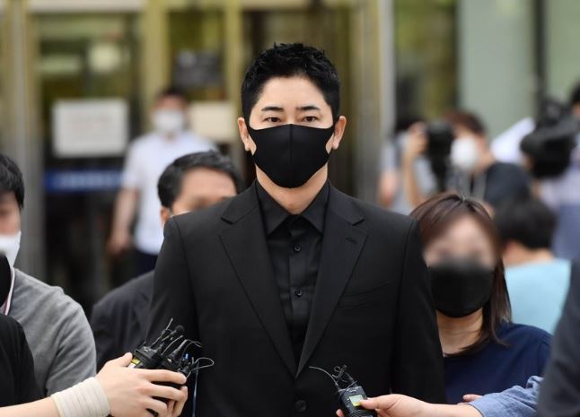 姜至奐涉性侵案，被判有期徒刑2年6個月、緩刑3年。
