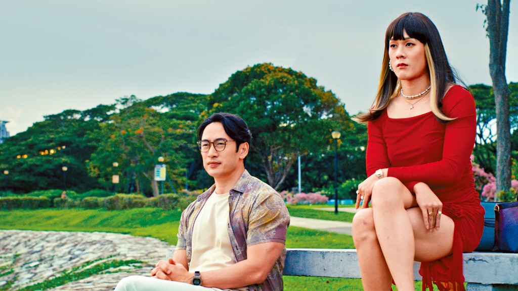 路斯明与许瑞奇的角色，个性属一冷一热。