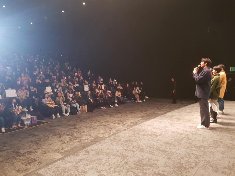 孔劉及鄭裕美出席謝票活動多謝觀眾支持。