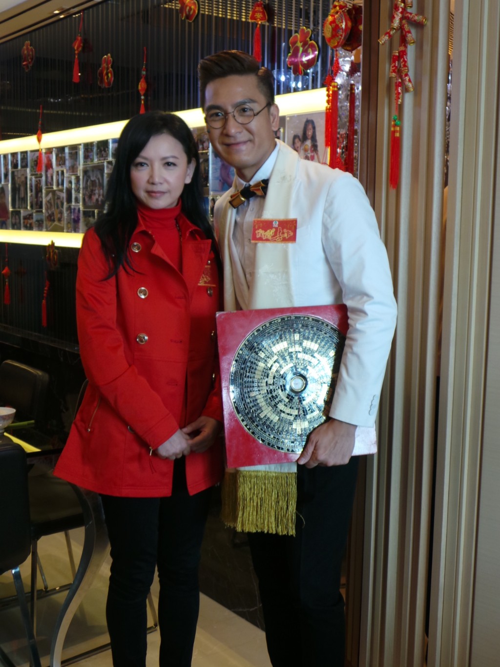 马国明与曾华倩2015年在新年节目再度公开碰面，亦毫无尴尬公开大方合照。