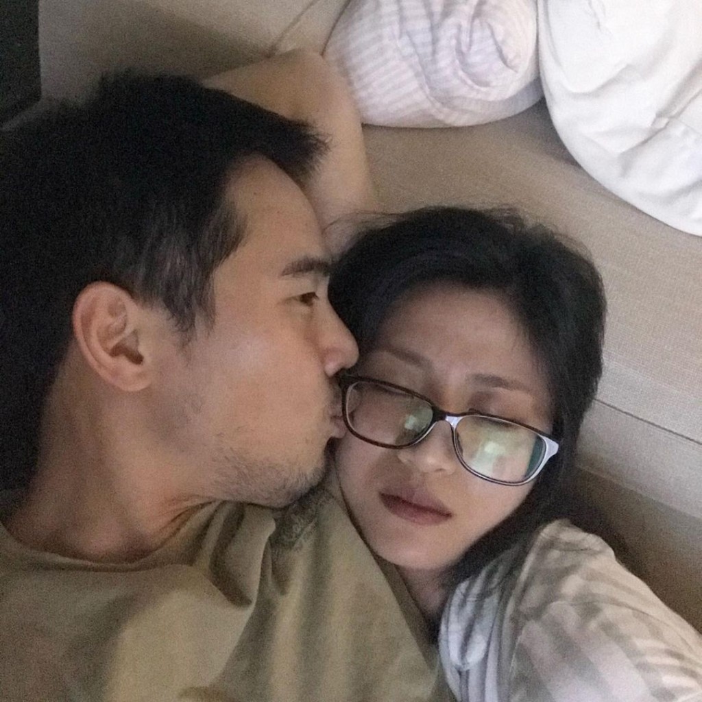 偷錫老婆,再自拍。