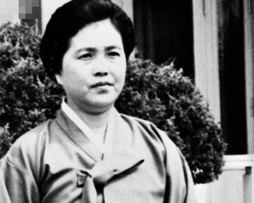 金日成夫人金聖愛。