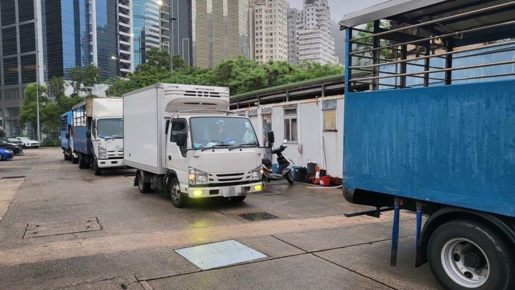 警方行動旨在打擊貨車違例。