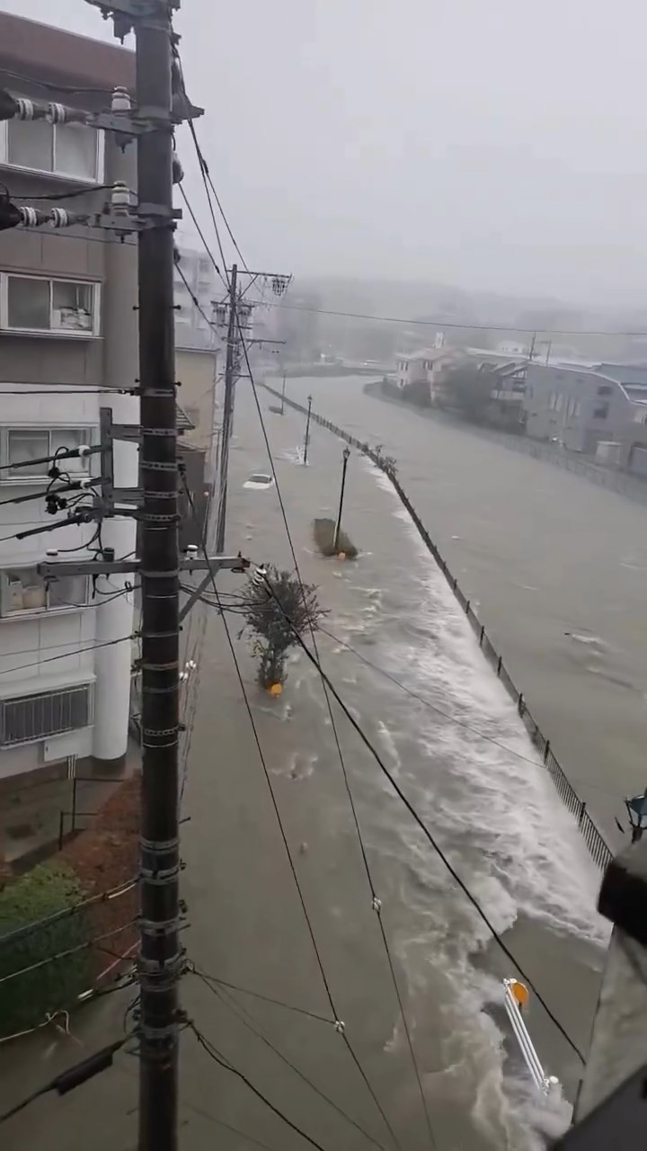 名古屋因大雨致多区水浸。X@sing_ha_la