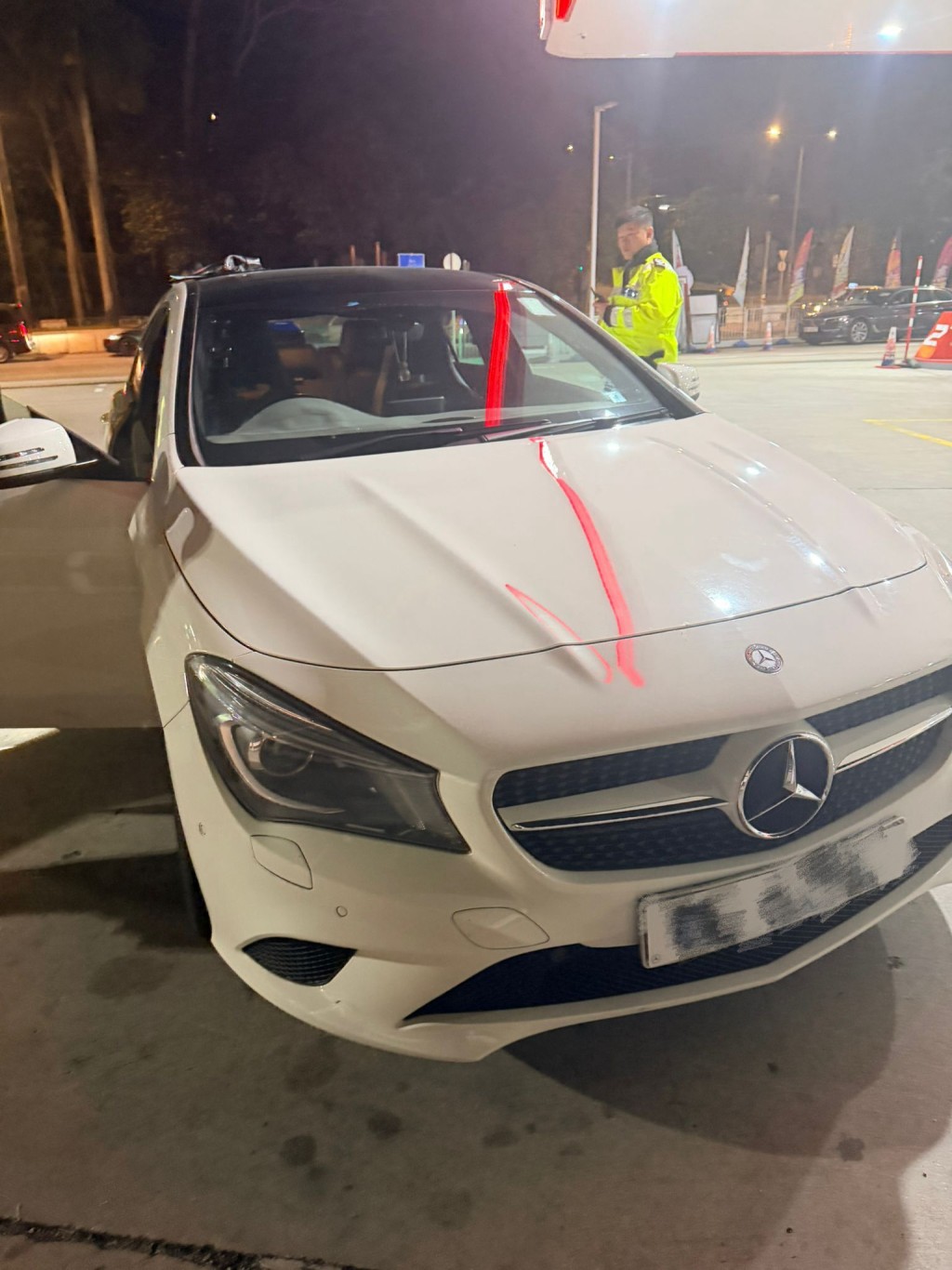 警一連兩日新界北打擊酒駕毒駕 拘捕5人 檢依托咪酯及冰毒等。警方圖片