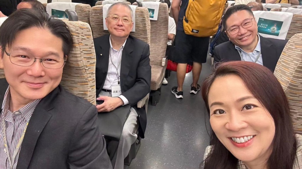 立法會衞生事務委員會委員參觀廣州國家衞生健康委員會器官移植大數據中心。邵家輝FB