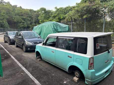 新制度下，車主須負上責任，從源頭解決不當棄置車輛的問題。資料圖片