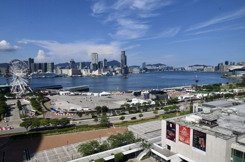 中環海濱活動空間完成新一輪招標，加入多項完善管理條款。資料圖片