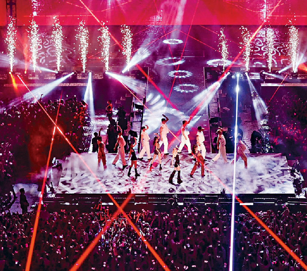 ■逾萬BLINKS一同沉醉於BLACKPINK的精采演出。