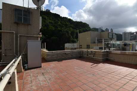 單位連天台,住戶可享私人戶外空間。