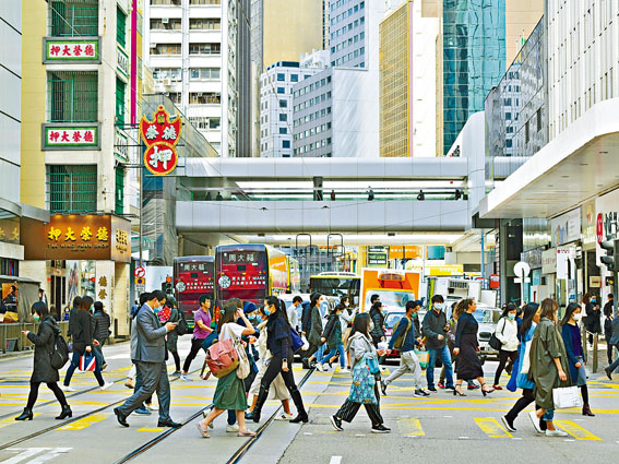 陳茂波表明因疫情及中國、國際環境轉差關係,今年本港經濟難言樂觀。