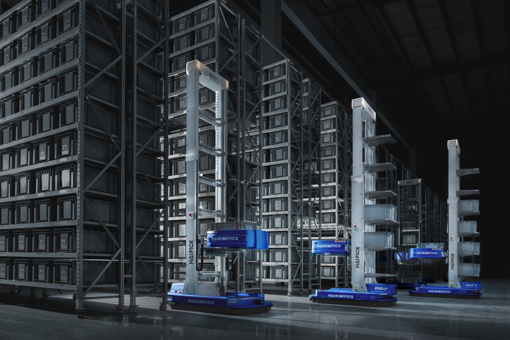 海柔创新研发自动化箱式仓储机器人系统HaiPick System。