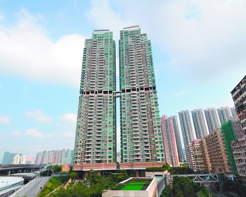 君滙港兩房920萬易手。