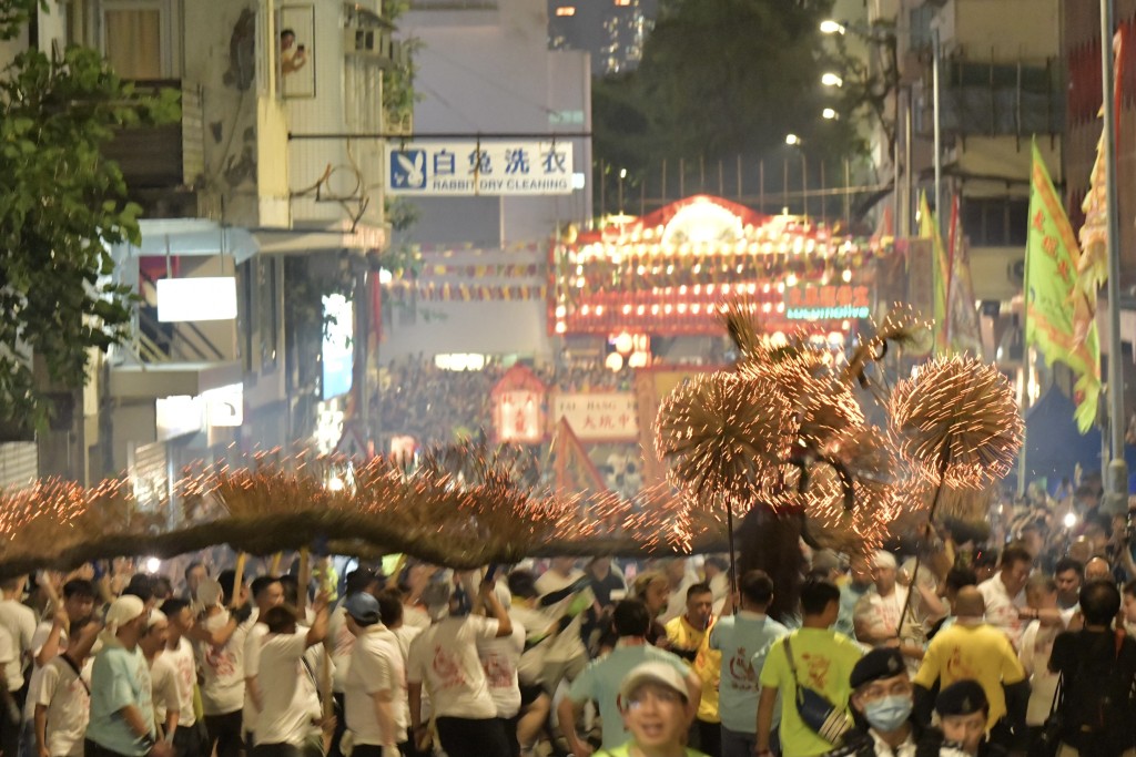 大坑舞火龍將於9月16至18日晚舉行。資料圖片