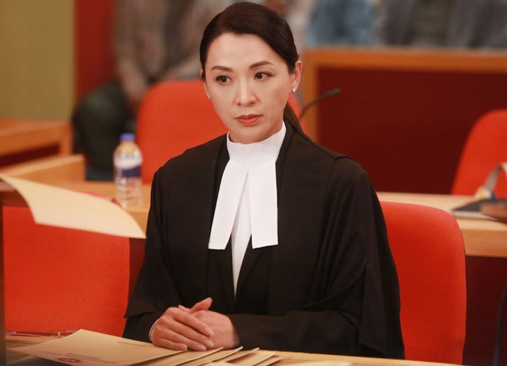 陳煒同樣在劇中演律師。