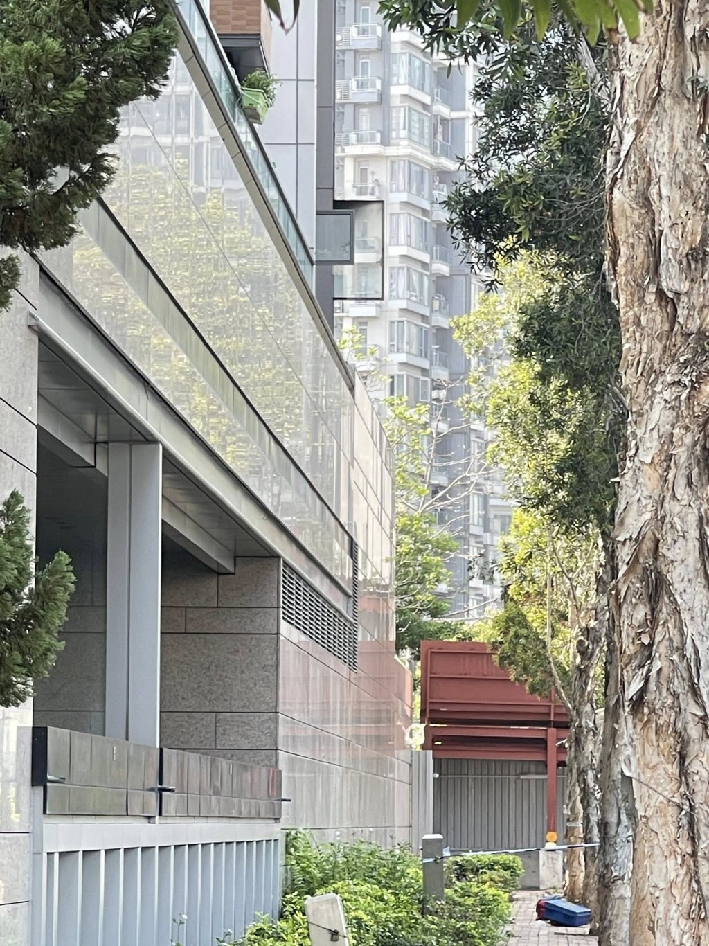 單位冒煙。fb施駿興 