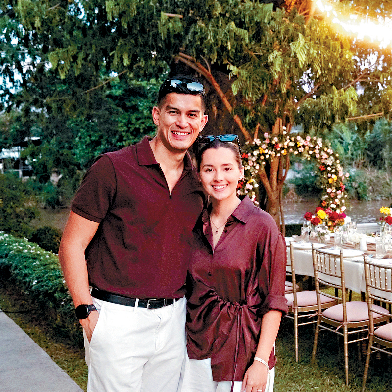 謝嘉怡昨日大方認愛，男友是資深模特兒及影片製作人。