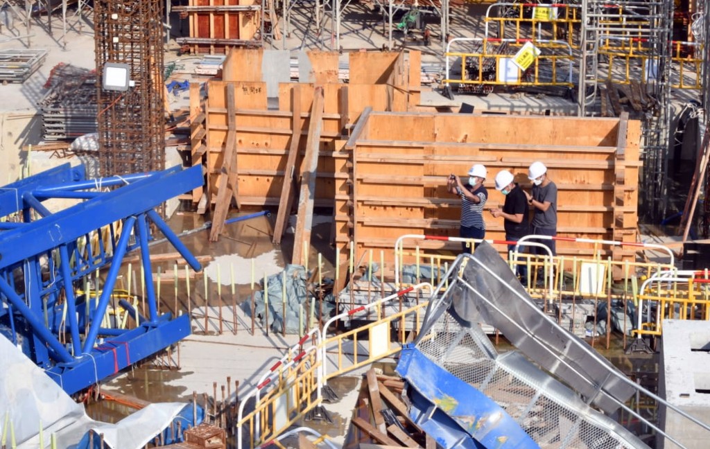 安達臣道石礦場R2-2號地盤在2022年9月曾發生冧天秤事故,造成3死6傷。資料圖片 安達臣道石礦場R2-2號地盤在2022年9月曾發生冧天秤事故,造成3死6傷。資料圖片