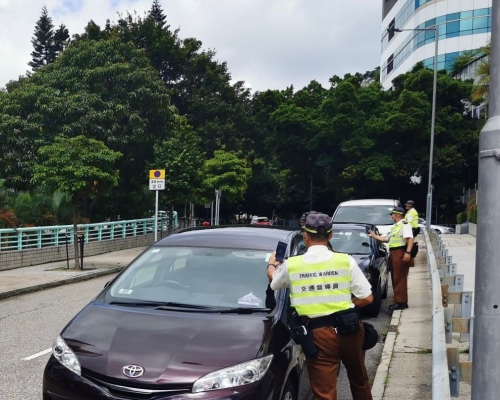 西區警區今日起一連四日會在區內多個違泊黑點採取執法行動。