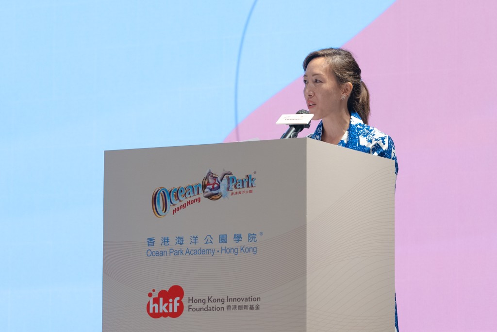 香港創新基金副主席黃敏華表示，非常榮幸能與海洋公園再度攜手合作，一起探索教育和保育發展方向，令下一代更加關注可持續發展。海洋公園