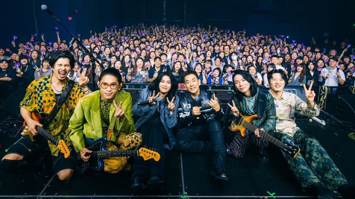 金曲樂團麋先生香港開騷  師兄任賢齊提早一星期訂蛋撻出錢出力撐場。