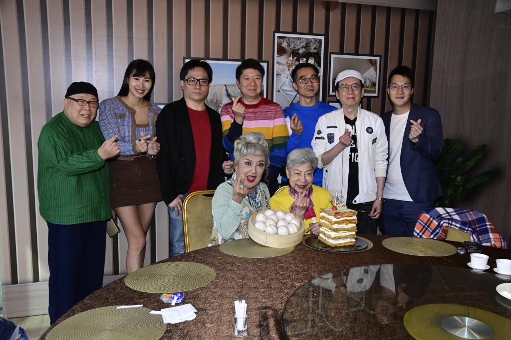 邵音音、莊韻澄、黃夏蕙、楊盼盼支持微電影《老奶奶與無名子》，並為羅蘭姐慶祝生辰。