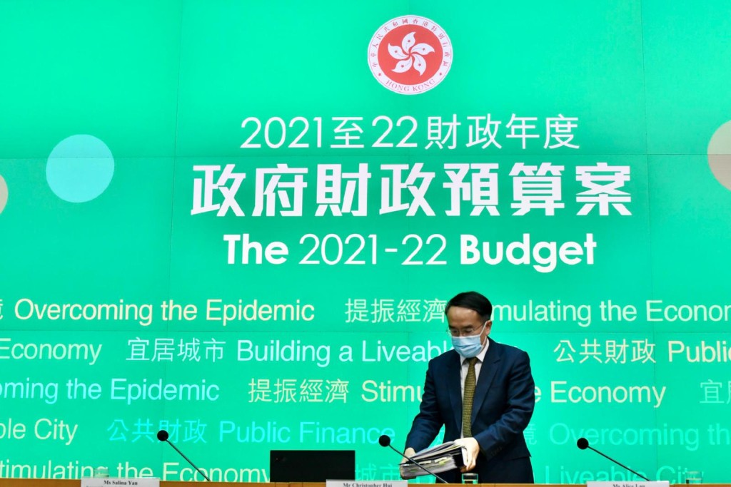 許正宇指分期發消費劵望帶動持續消費。