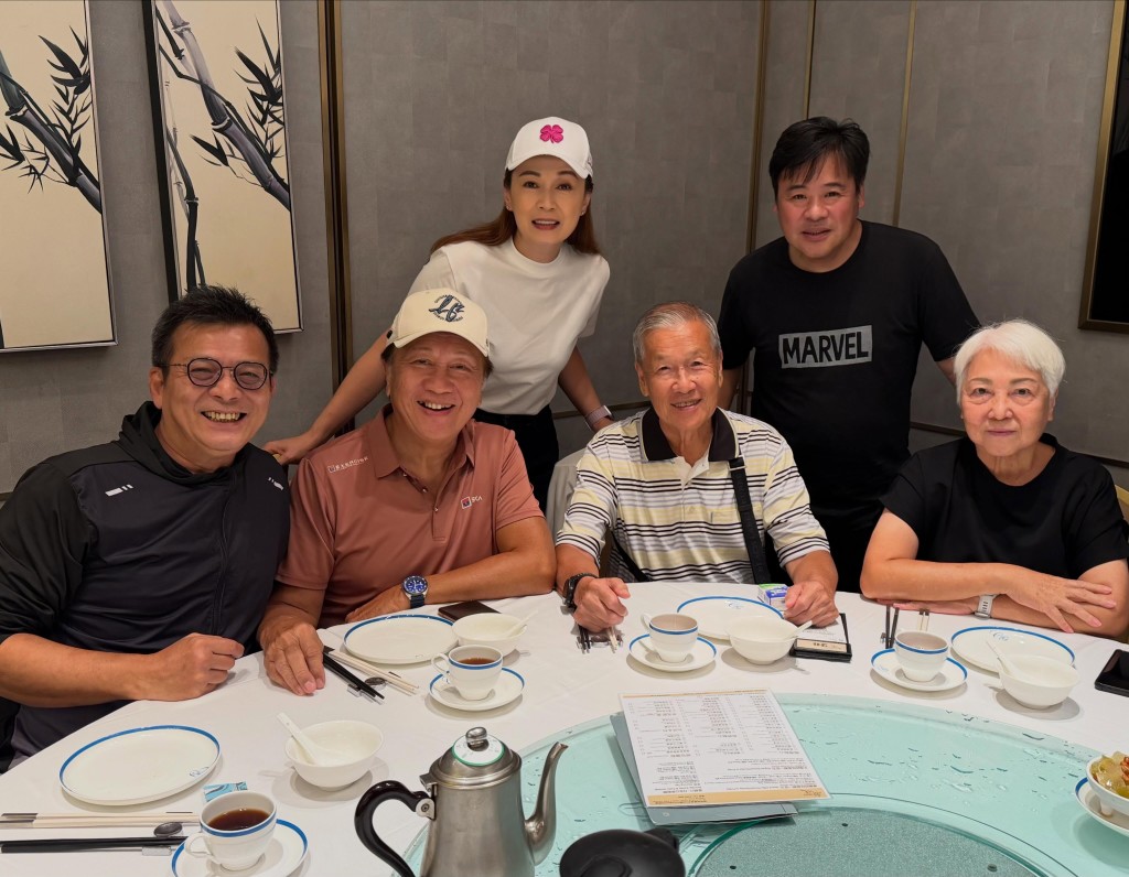 劉江一向錫老婆，被視為圈中好男人、好丈夫。