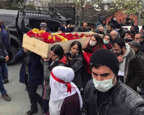 土耳其至今超過500人死亡。AP