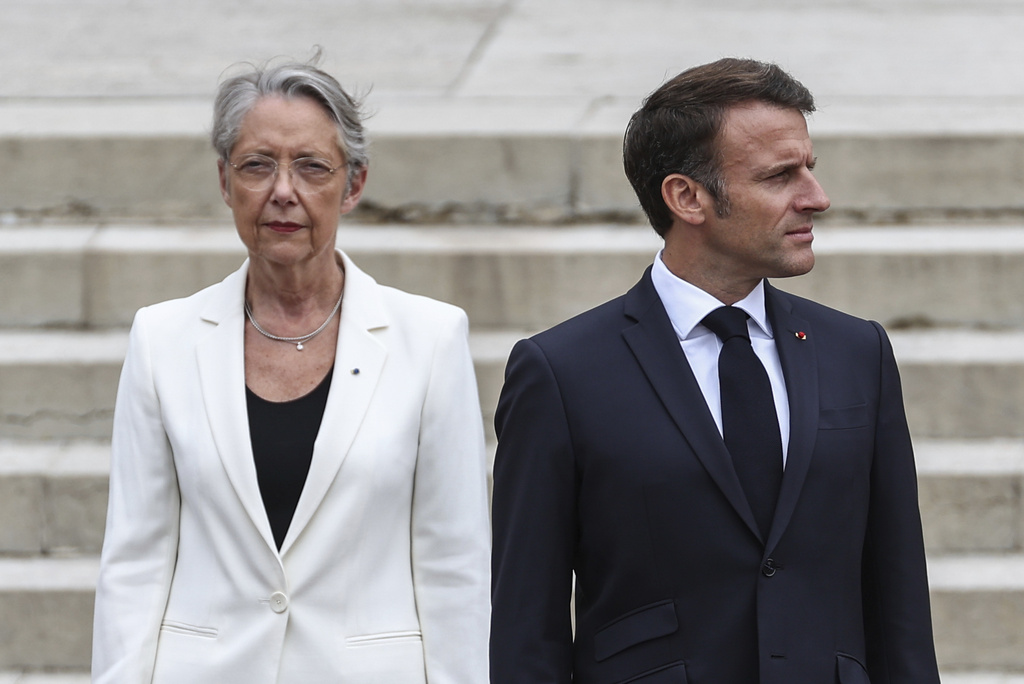 法國總理博爾內請辭，獲總統馬克龍接納。美聯社