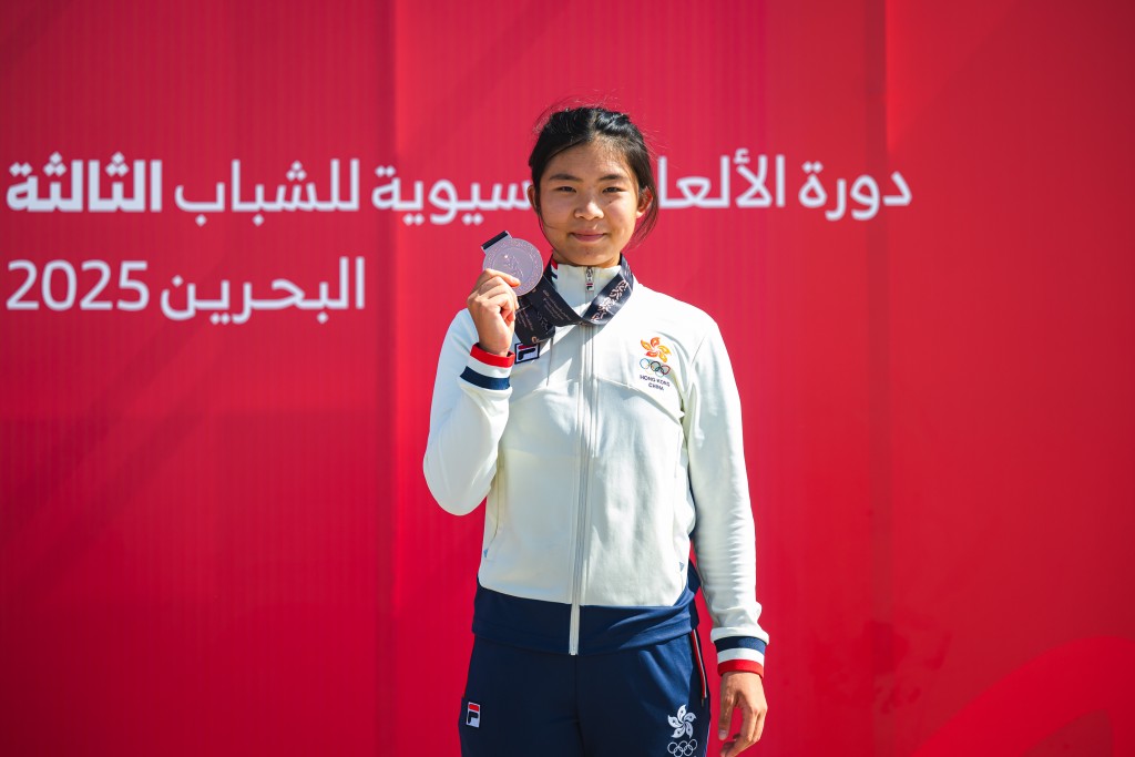 羅靖喬在女子75公里公路賽贏得銅牌。港協暨奧委會圖片
