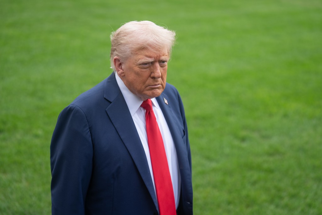 法官認為黎智英黎智英曾下達編採指令，包括報道「不得與特朗普對立」等。