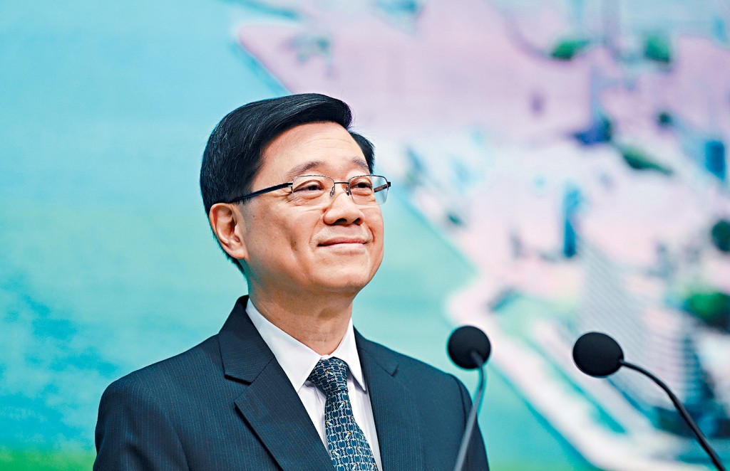 李家超表示,年輕人只要積極裝備自己,航天夢絕非遙不可及。