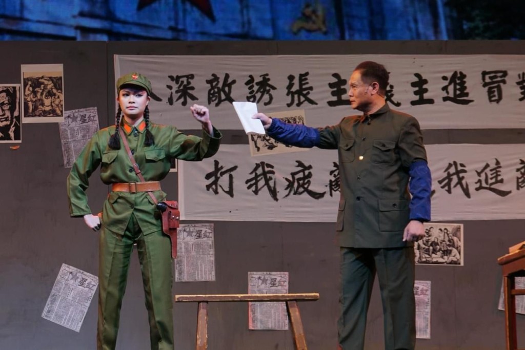 《小平你好》深受劇迷歡迎，三晚演出全院滿座！